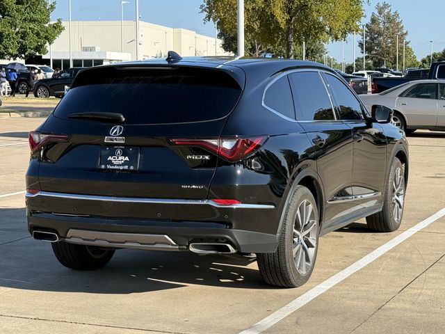 Used 2025 Majestic Black Pearl Acura Technology Package image 4
