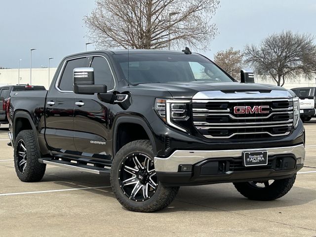 Used 2022 Onyx Black GMC SLT image 2