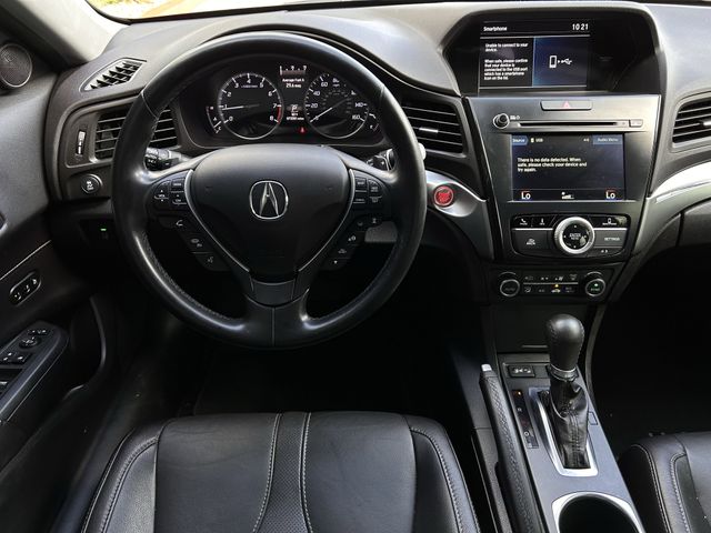 Used 2021 Majestic Black Pearl Acura Premium Package image 12