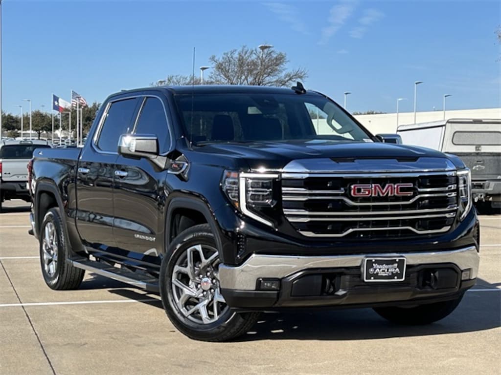 Used 2023 GMC Sierra 1500 SLT Truck Crew Cab