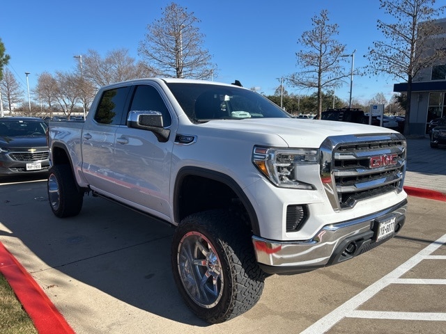 2019 GMC Sierra SLE's photo