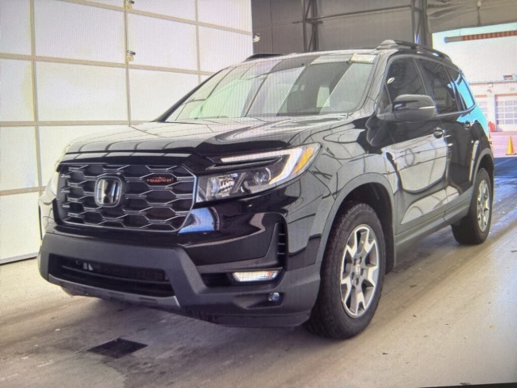 Used 2022 Honda Passport TrailSport AWD SUV