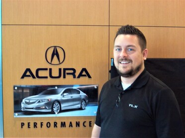 Staff member Kyle Hudson from ID_e008e8f83641