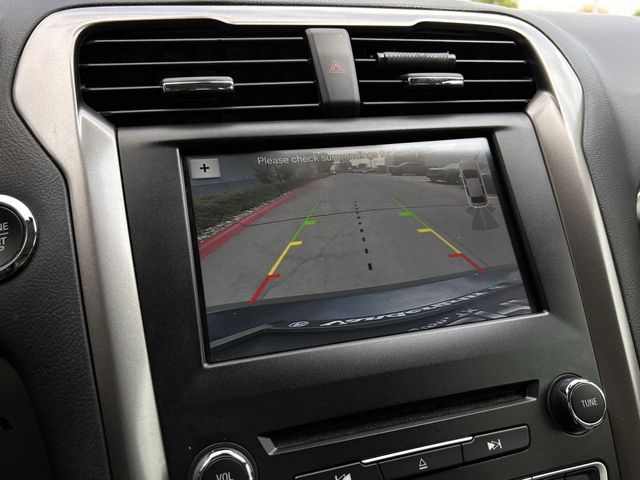 Used 2018 Magnetic Metallic Ford SE Luxury image 19