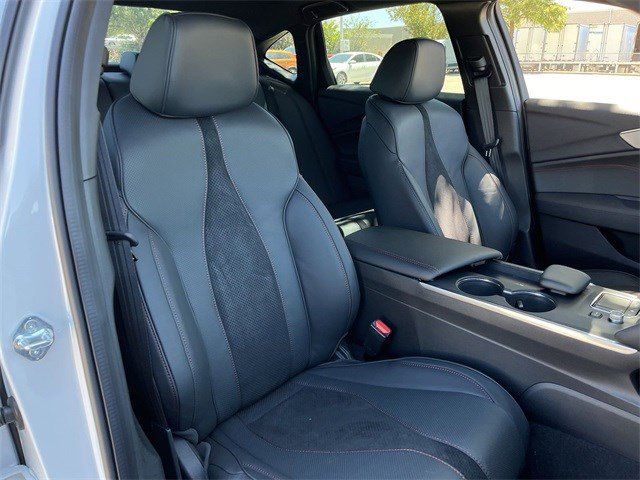 Used 2025 Platinum White Pearl Acura A-Spec Package image 31