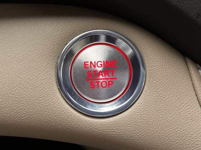 Used 2023 Platinum White Pearl Acura Advance Package image 23