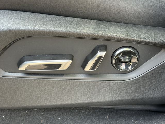 Certified Used 2025 Liquid Carbon Metallic Acura Advance Package image 26