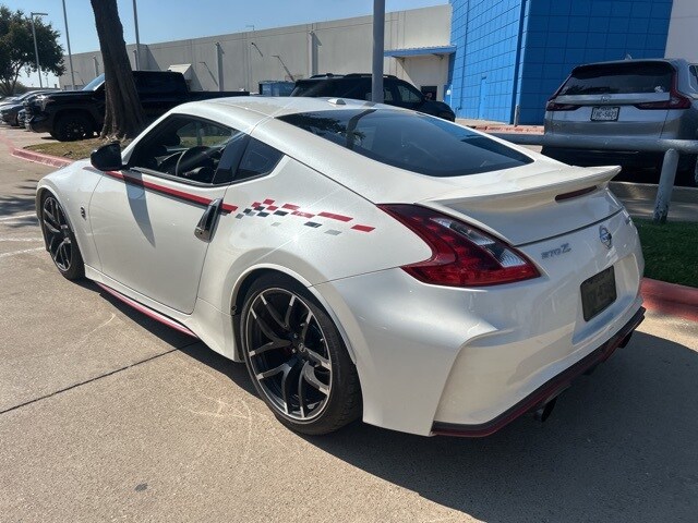 2018 Nissan 370Z Nismo photo 3
