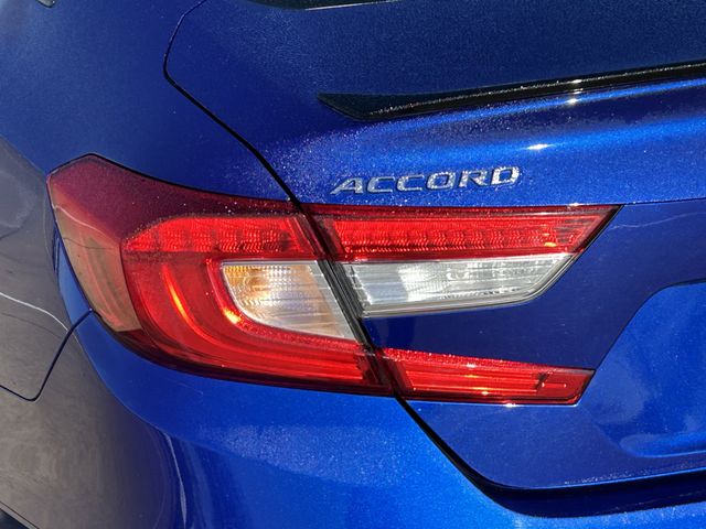 Used 2022 Still Night Pearl Honda Sport image 7