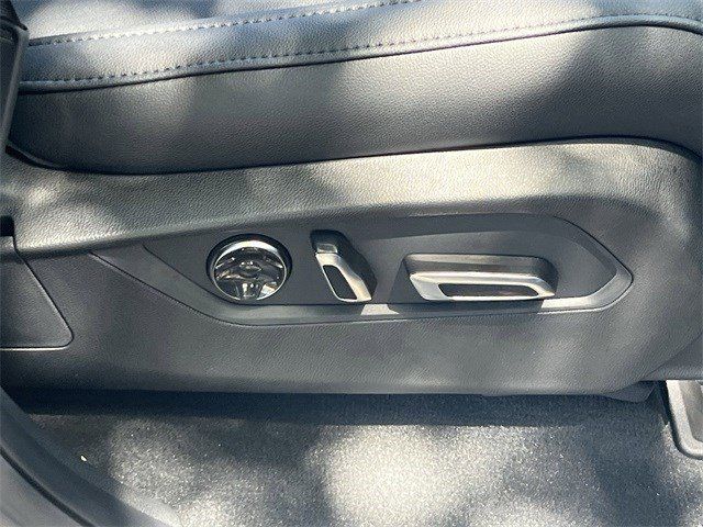 Certified Used 2026 Platinum White Pearl Acura FWD image 30