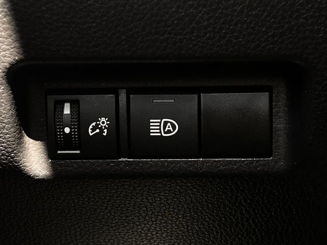 Used 2025 Midnight Black Metallic Toyota LE image 24