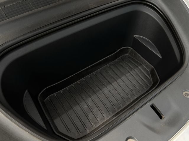 Used 2021 Pearl White Multi-Coat Tesla Long Range image 33