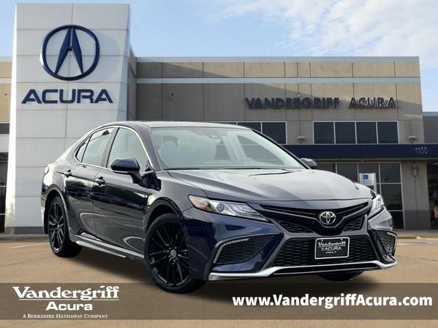 2022 Toyota Camry XSE's photo