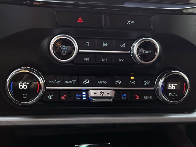 Used 2022 Agate Black Metallic Ford Limited image 20