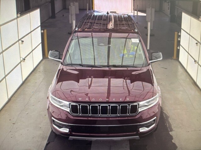 2024 Jeep Wagoneer L Series II photo 2