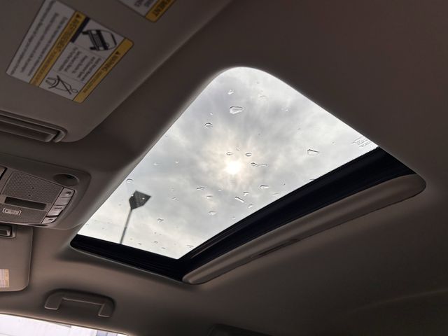 Used 2021 Graphite Shadow INFINITI Premium Select image 29