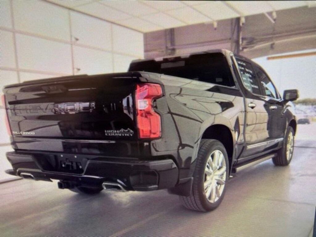 Used 2024 Chevrolet Silverado 1500 High Country Truck Crew Cab