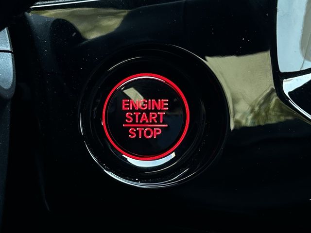 Used 2026 Platinum White Pearl Honda Base image 25