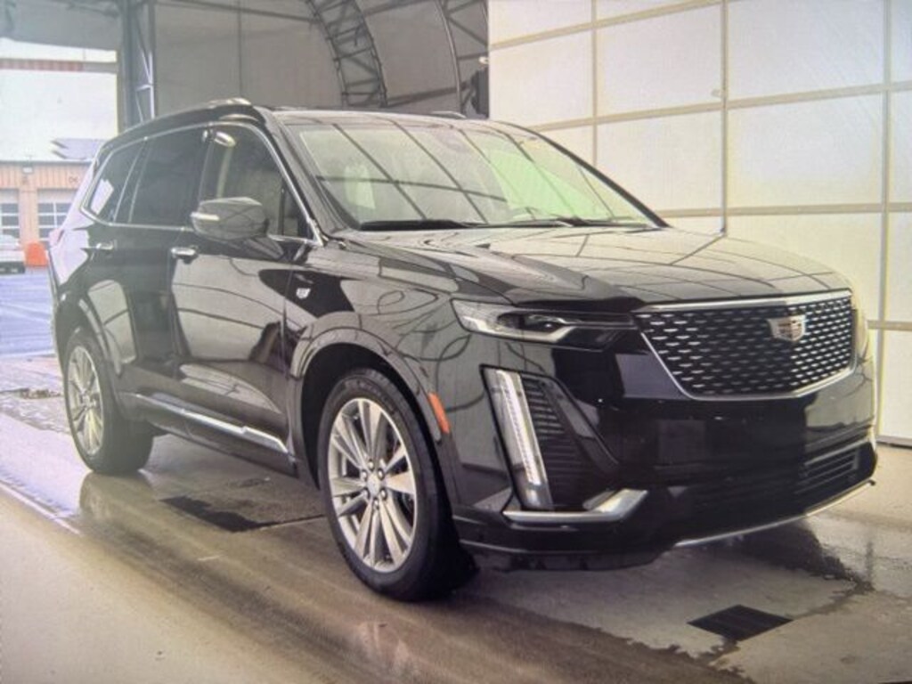Used 2024 CADILLAC XT6 Premium Luxury SUV
