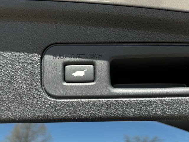 Used 2026 Solar Silver Metallic Acura Technology Package image 36