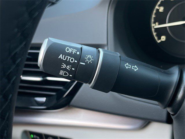 Used 2026 Majestic Black Pearl Acura Technology Package image 24