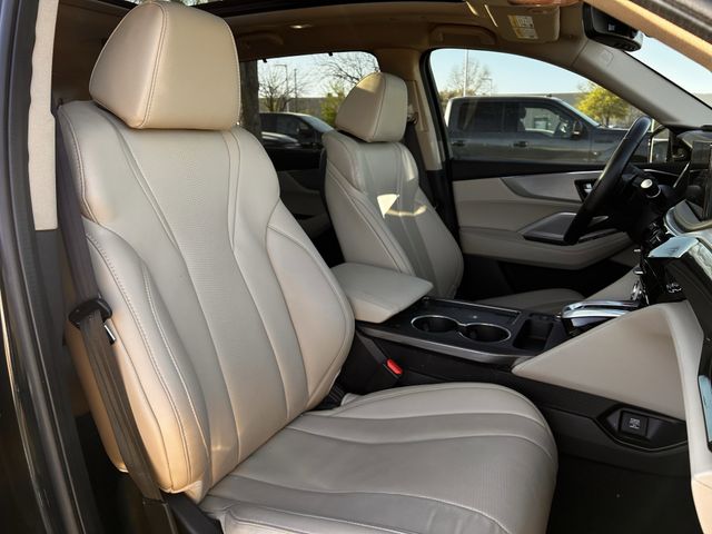 Certified Used 2025 Majestic Black Pearl Acura Technology Package image 29
