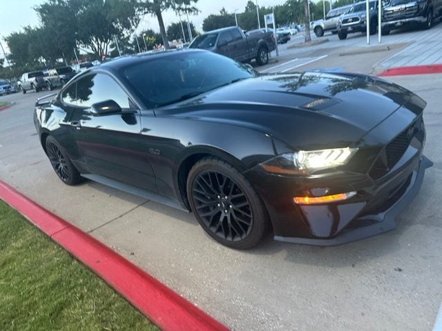 2020 Ford Mustang GT Coupe Premium's photo