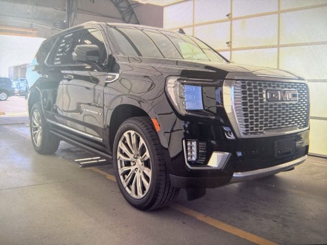 2023 GMC Yukon 4WD Denali's photo