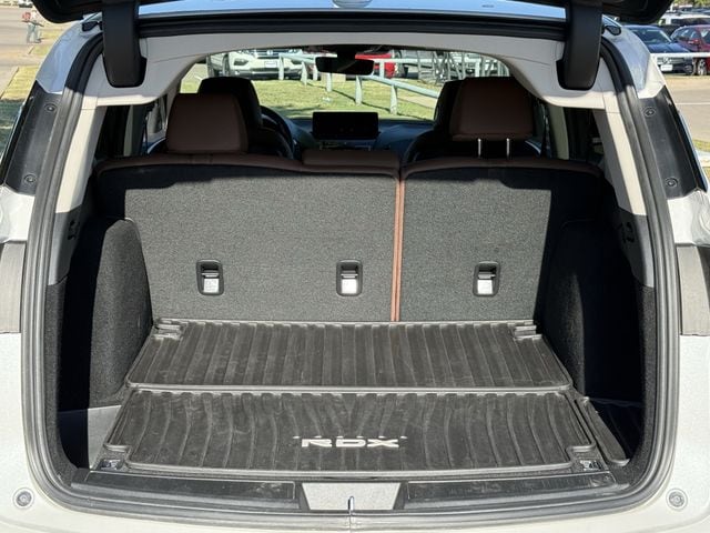 Certified Used 2024 Platinum White Pearl Acura Technology Package image 31