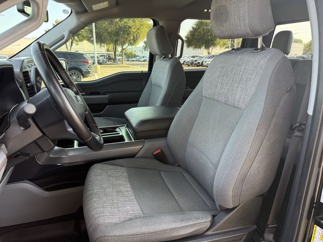 Used 2023 Agate Black Metallic Ford XLT image 23