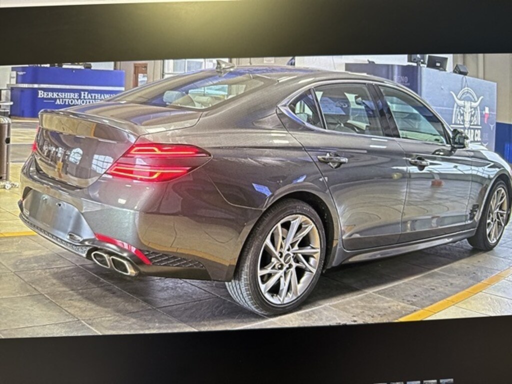 Used 2022 Genesis G70 2.0T Sedan