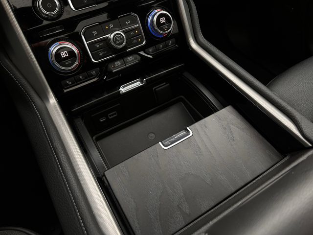 Used 2021 Onyx Black GMC Denali image 22