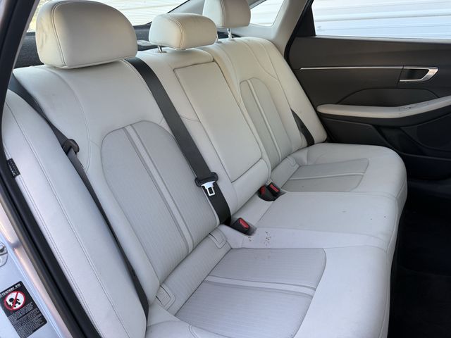 Used 2023 Curated Silver Hyundai SEL image 27