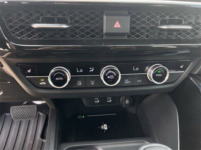 Used 2025 Platinum White Pearl Acura Base image 20