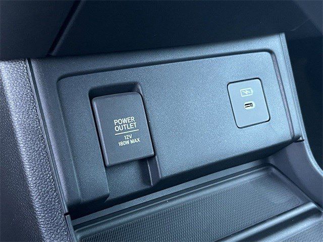 Used 2025 Platinum White Pearl Acura SH-AWD image 23