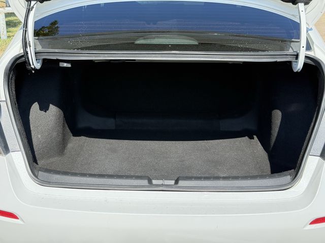 Used 2023 Platinum White Pearl Honda Sport image 28