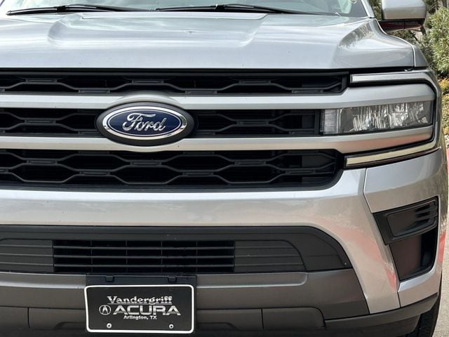 Used 2024 Iconic Silver Metallic Ford XLT image 10