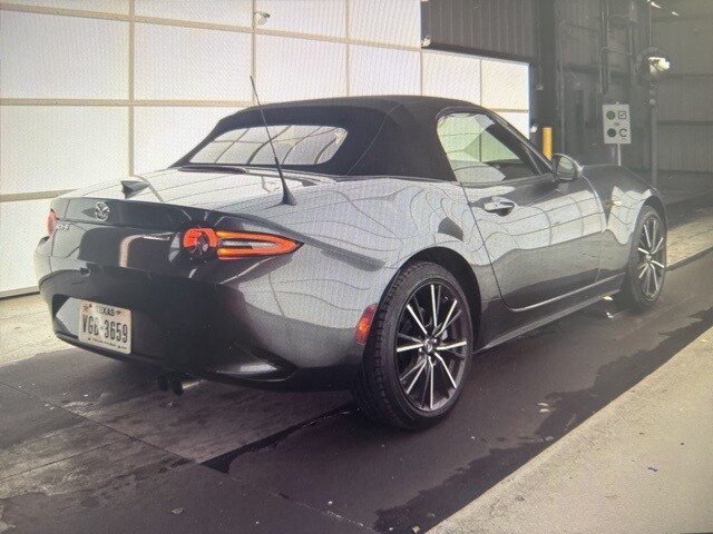 2024 Mazda MX-5 Miata Miata Grand Touring photo 4