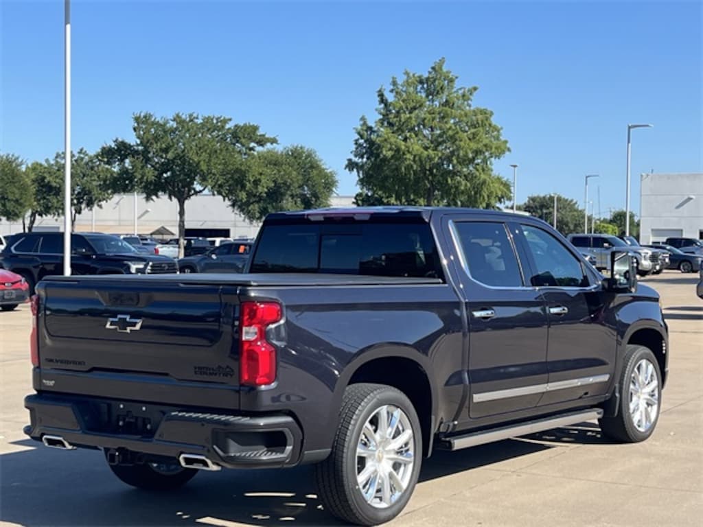 Used 2024 Chevrolet Silverado 1500 High Country Truck Crew Cab