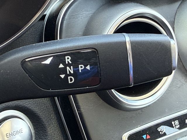 Used 2018 Polar White Mercedes-Benz GLC 300 image 21