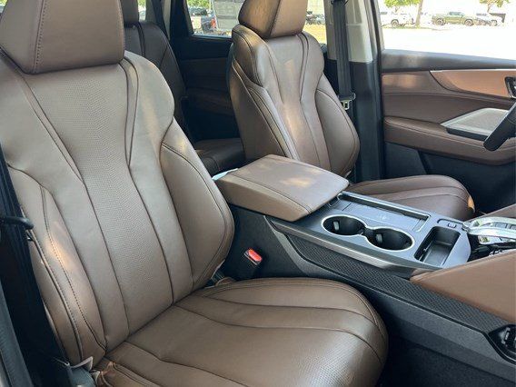 New 2026 Majestic Black Pearl Acura FWD Technology Package image 30