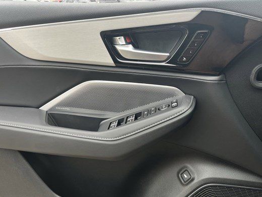 Used 2026 Liquid Carbon Metallic Acura Technology Package image 25