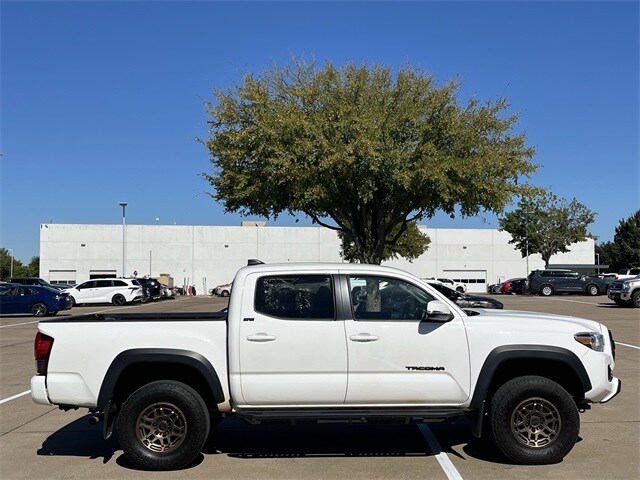 2023 Toyota Tacoma Trail Edition V6 photo 2