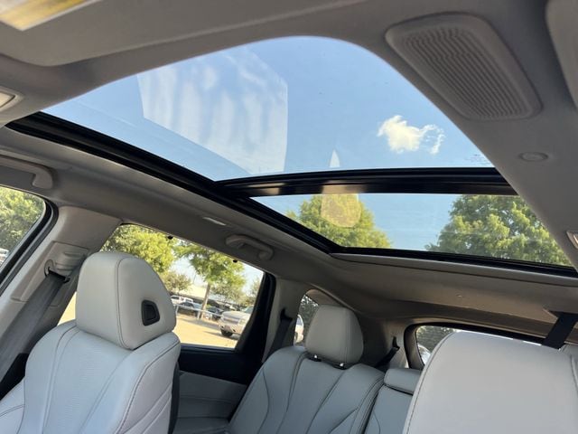 Certified Used 2026 Solar Silver Metallic Acura Technology Package image 27
