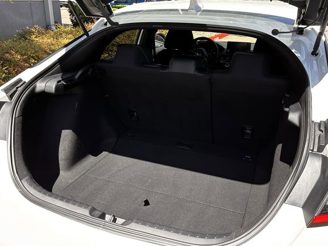 Used 2024 Platinum White Pearl Honda Sport image 34