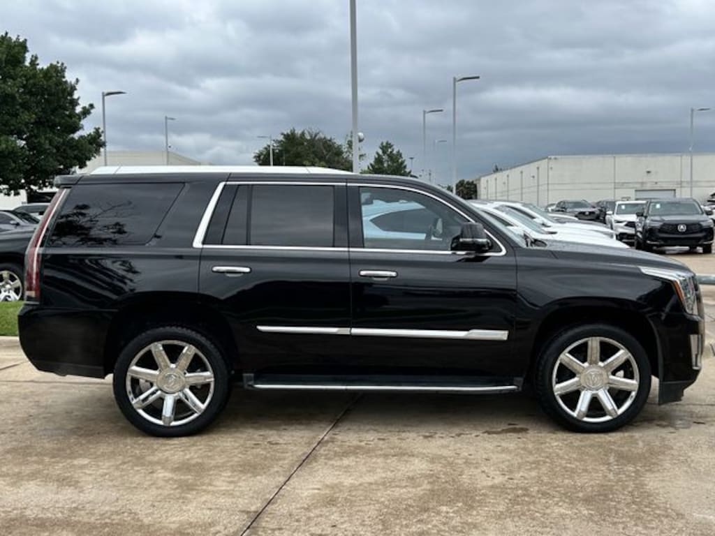 Used 2020 CADILLAC Escalade Luxury SUV