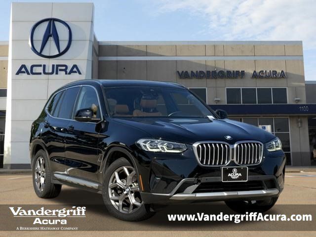 2022 BMW X3 sDrive30i's photo
