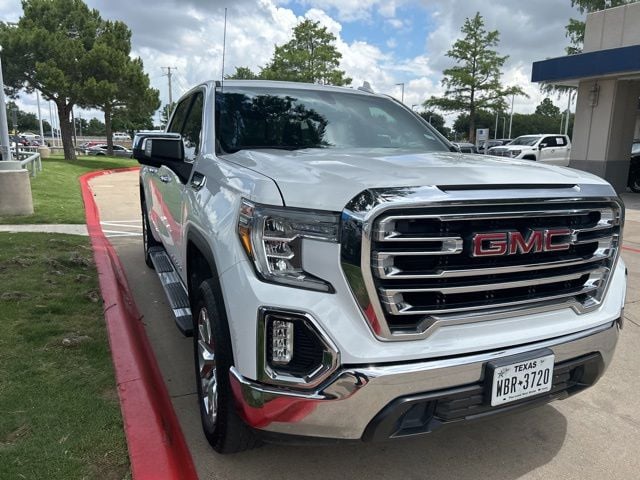 2020 GMC Sierra 2WD Crew Cab Short Box SLT's photo