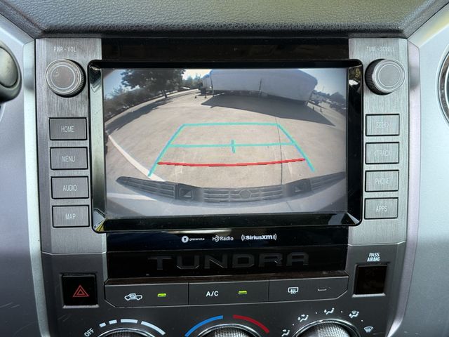 Used 2020 Cement Toyota SR5 image 17