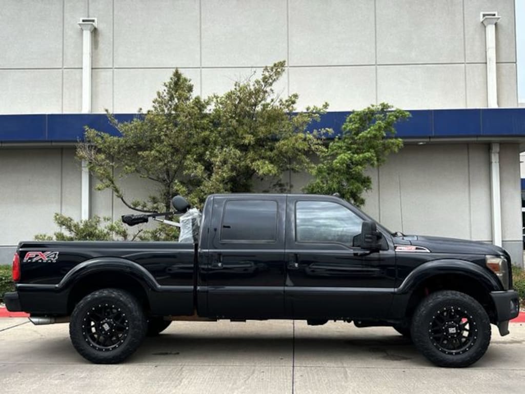 Used 2016 Ford F-250 Lariat Truck Crew Cab